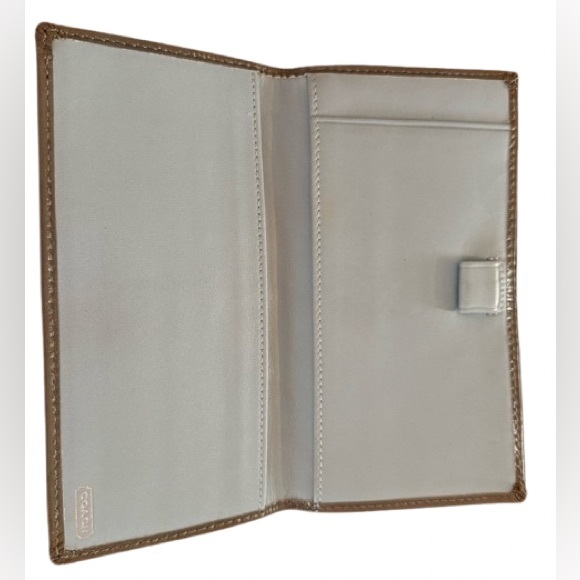 Coach Metallic Silver Passport Holder or Slim Wallet with Op C Design - Picture 2 of 2